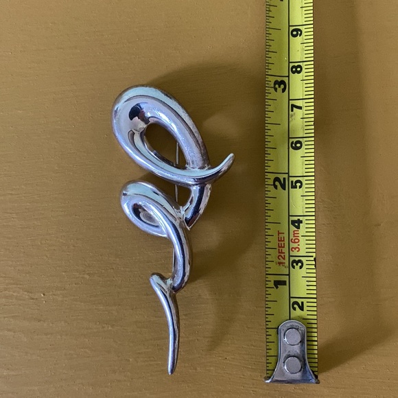 Retro Sterling Silver Abstract Doodle Pin Design - Picture 2 of 5